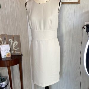 Elegant Cream Sleeveless Dress